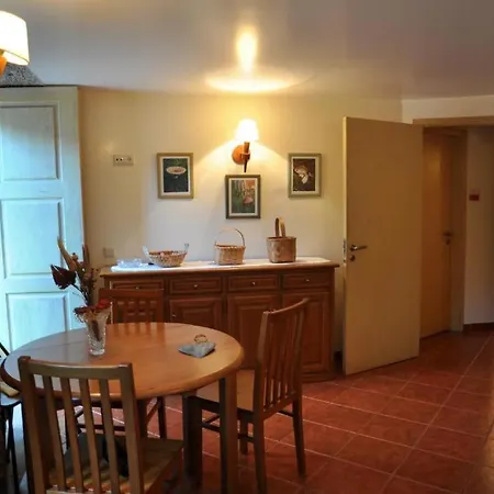 Casa Do Meio Da Landhuis